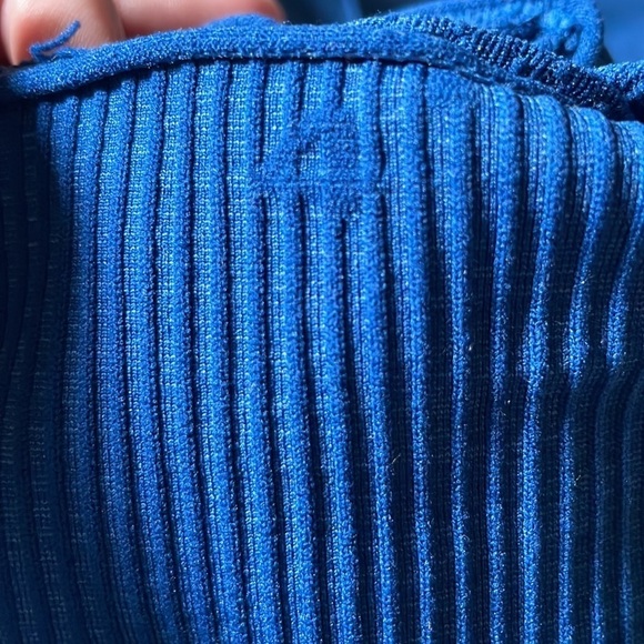 Lululemon High Waisted Blue Leggings - Picture 9 of 9